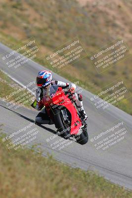 media/Apr-22-2023-TrackXperience (Sat) [[0ce6802930]]/Level 3/session 2 turn 5/